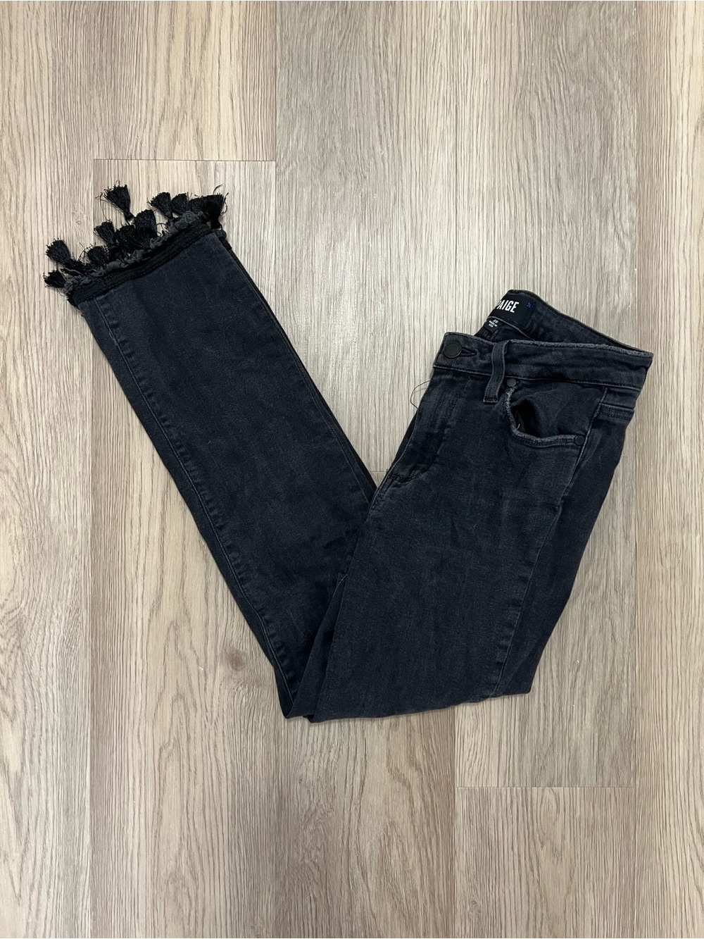 PAIGE Jacqueline Straight Noir Tassel Jeans Size 26